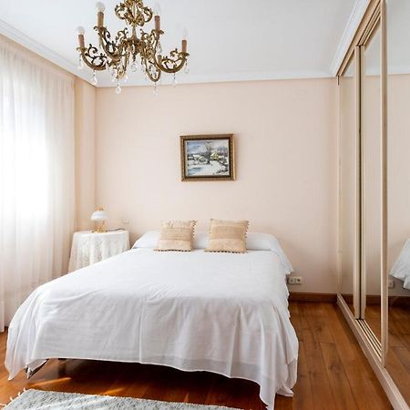 Casa Con Jardin En Gama Villa Bárcena de Cicero Kültér fotó