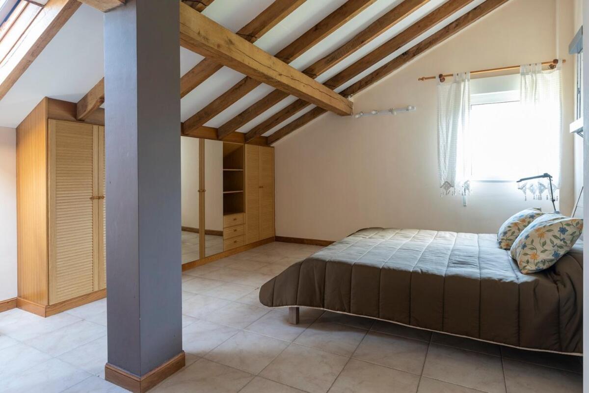 Casa Con Jardin En Gama Villa Bárcena de Cicero Kültér fotó